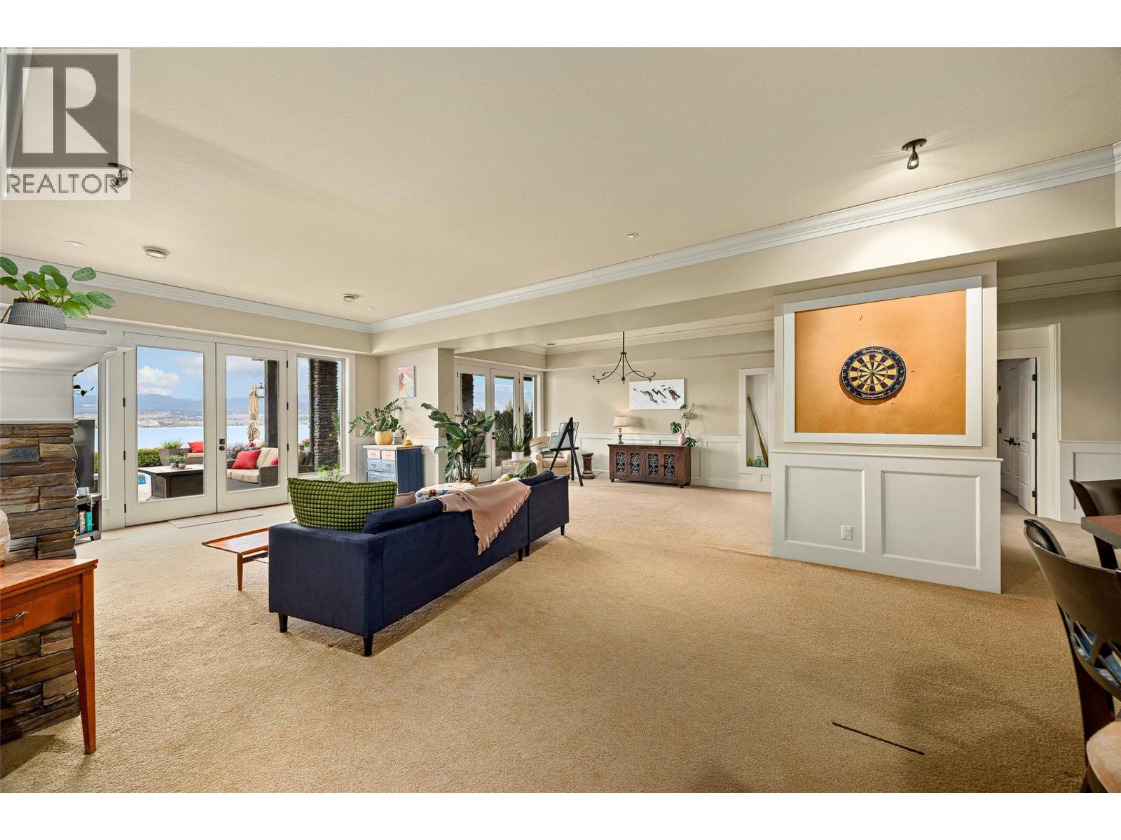  2583 Lucinde Road, West Kelowna