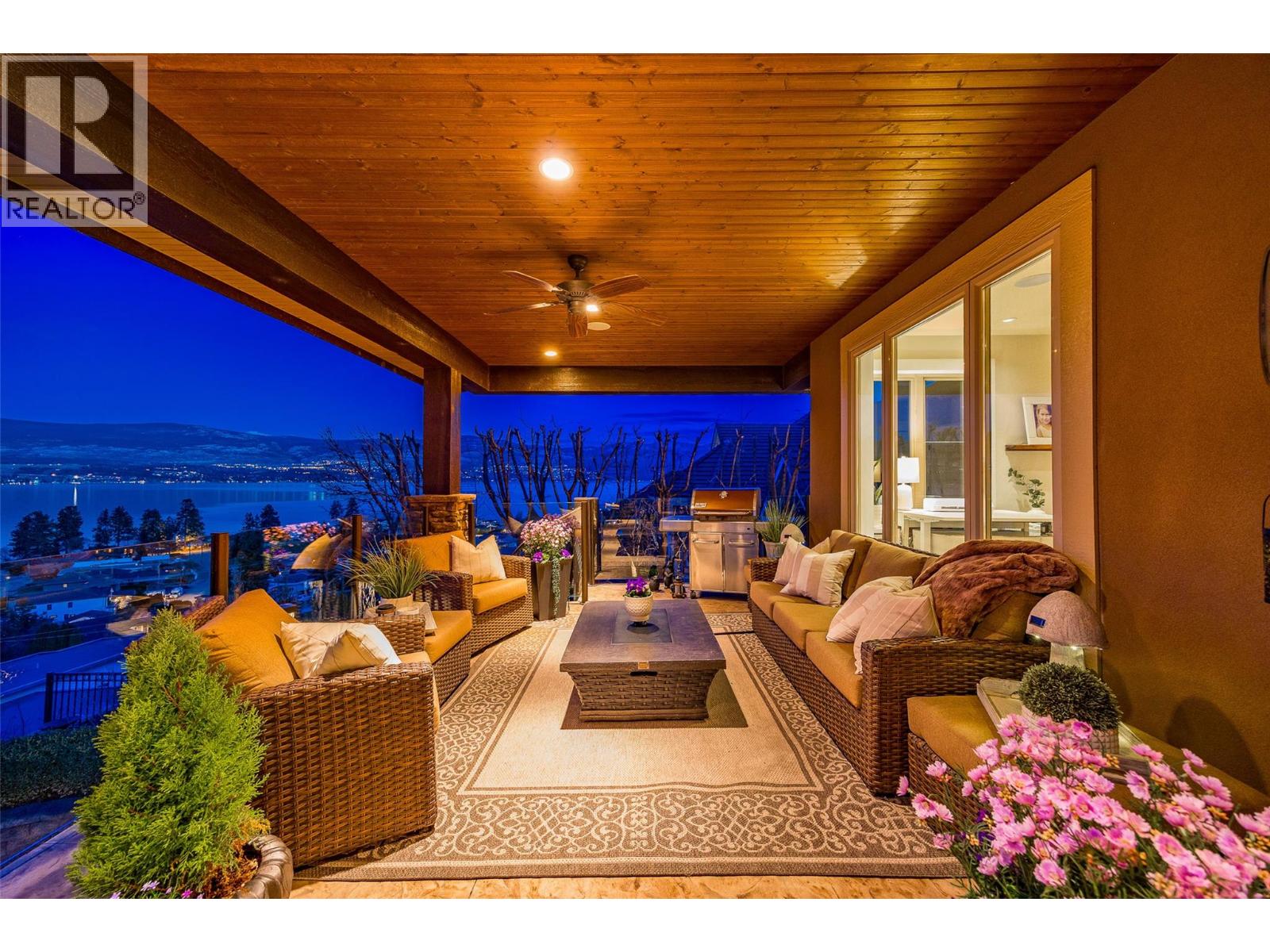  2583 Lucinde Road, West Kelowna
