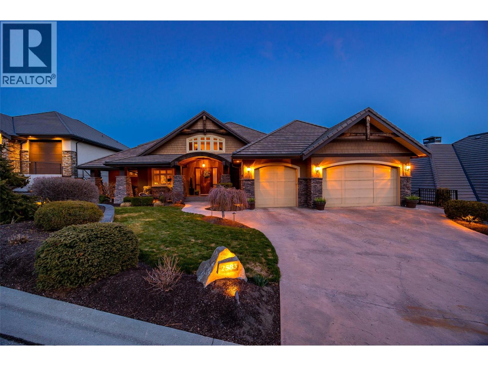  2583 Lucinde Road, West Kelowna