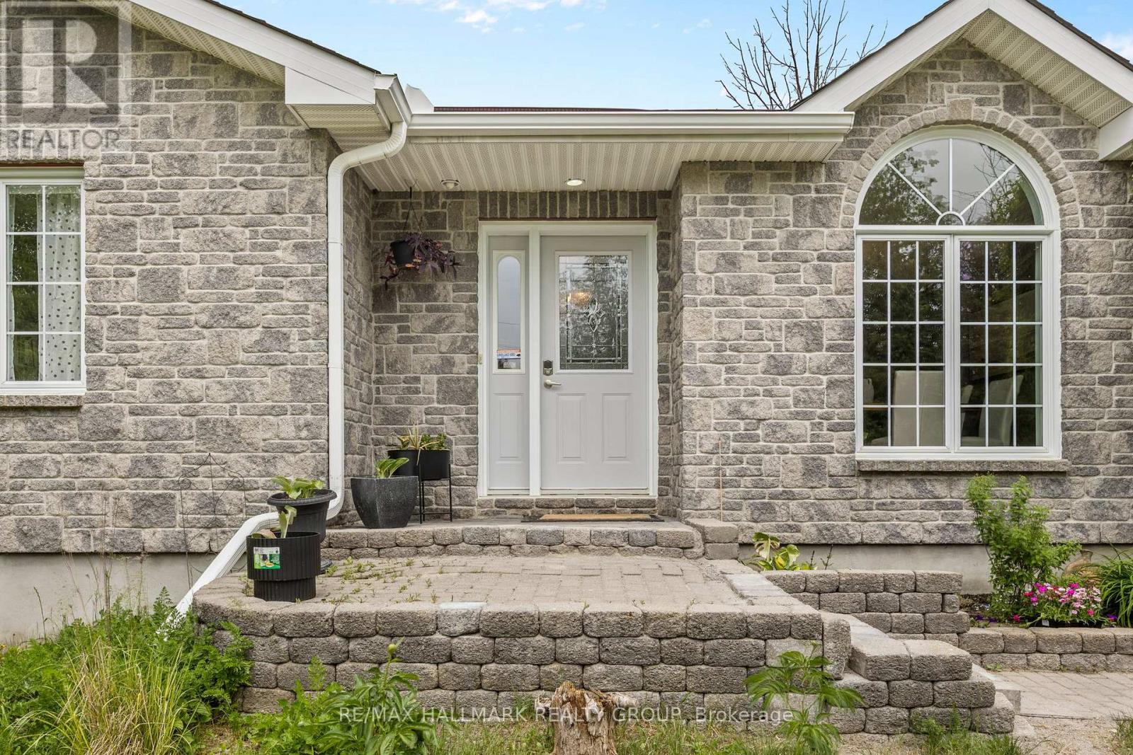 520 DAVID MANCHESTER ROAD - 4