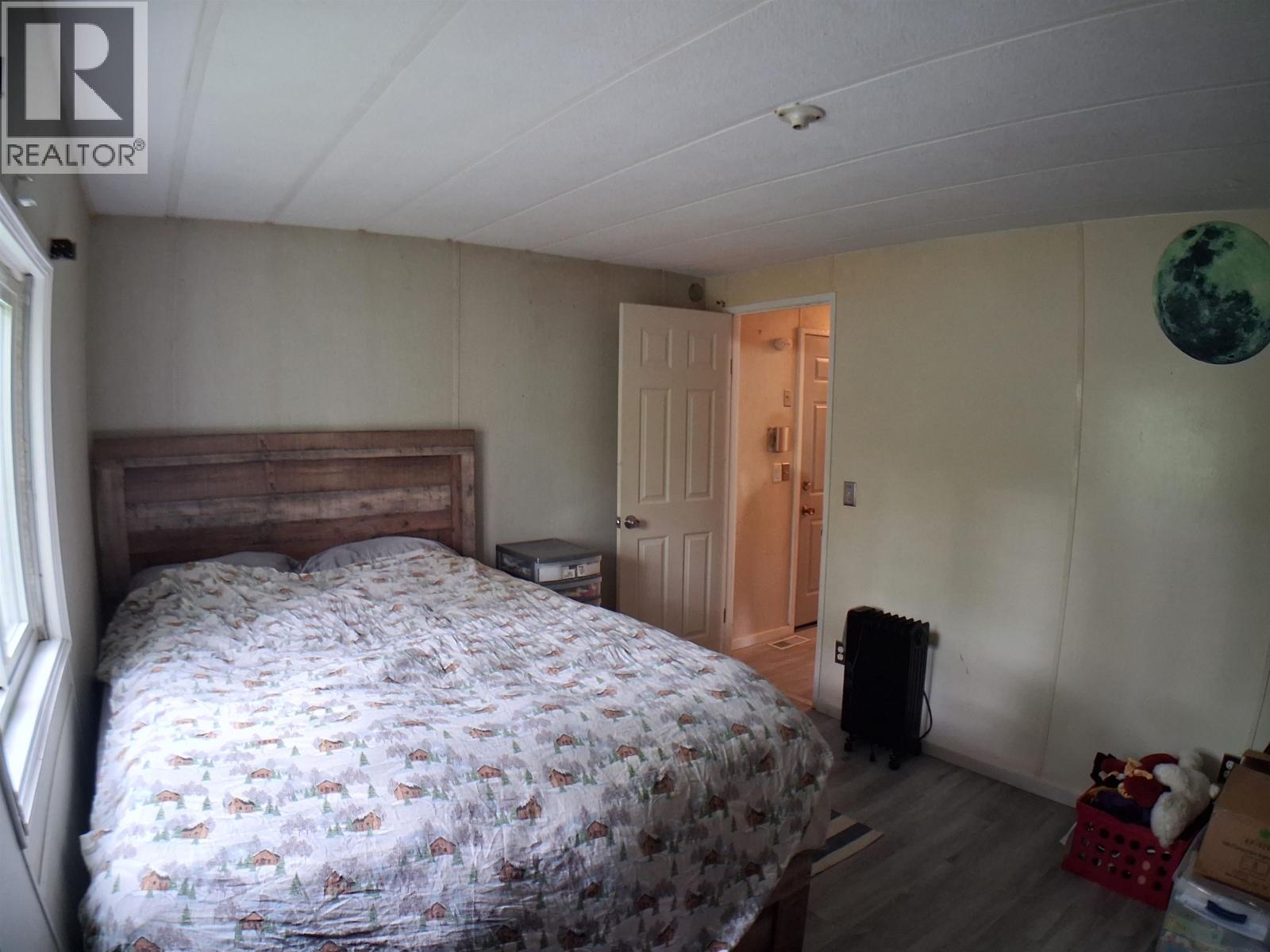 #12 7128 OTWAY ROAD - 17