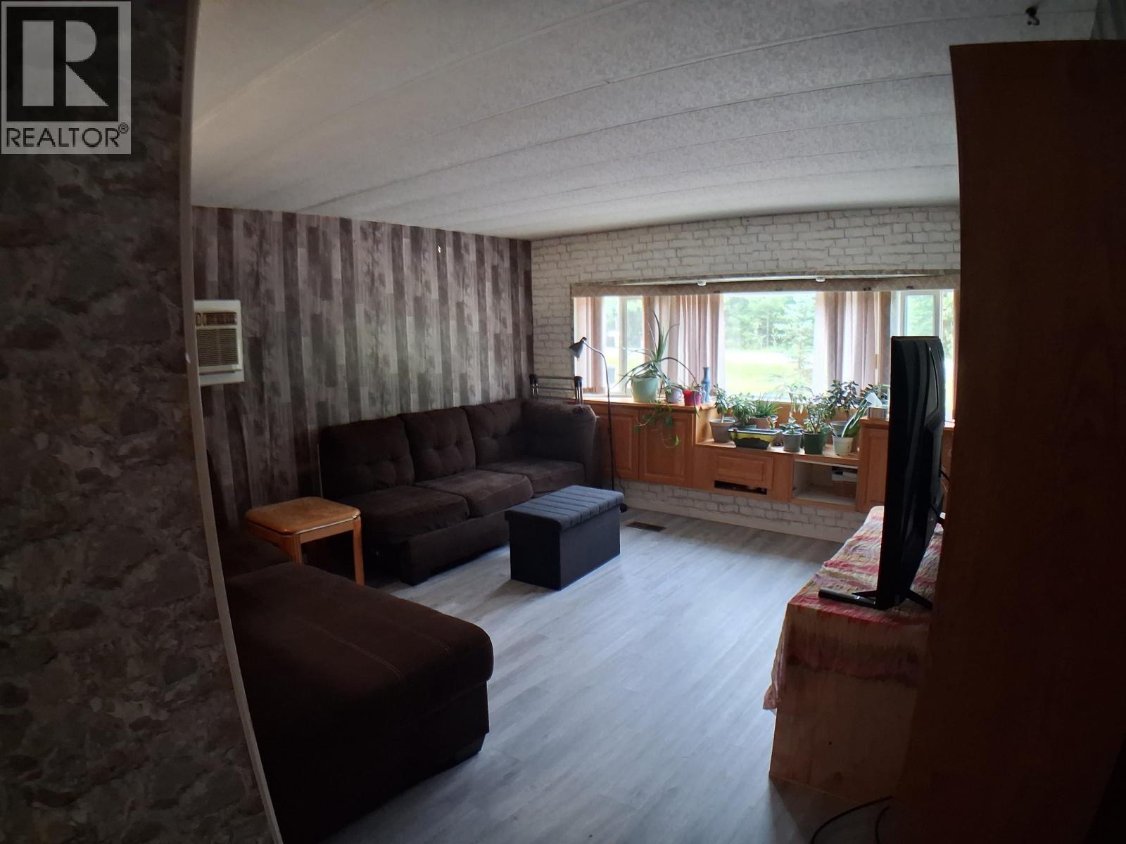 #12 7128 OTWAY ROAD - 7