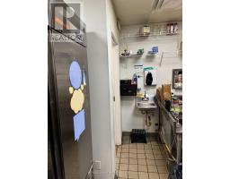 204 - 4841 Yonge Street, Toronto, ON M2N5X2 Photo 10