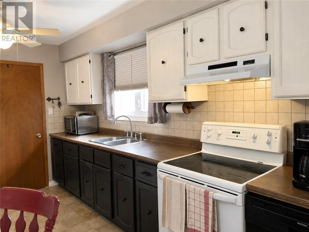 2 Aspen Court - 16