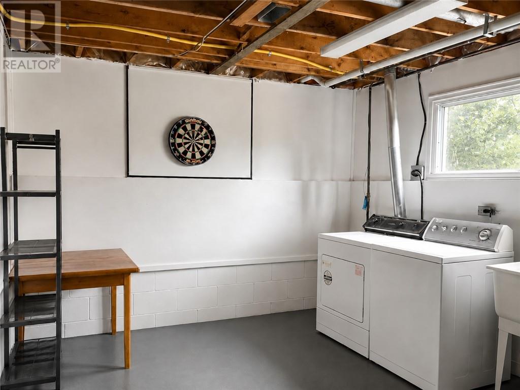 2 Aspen Court - Image 32