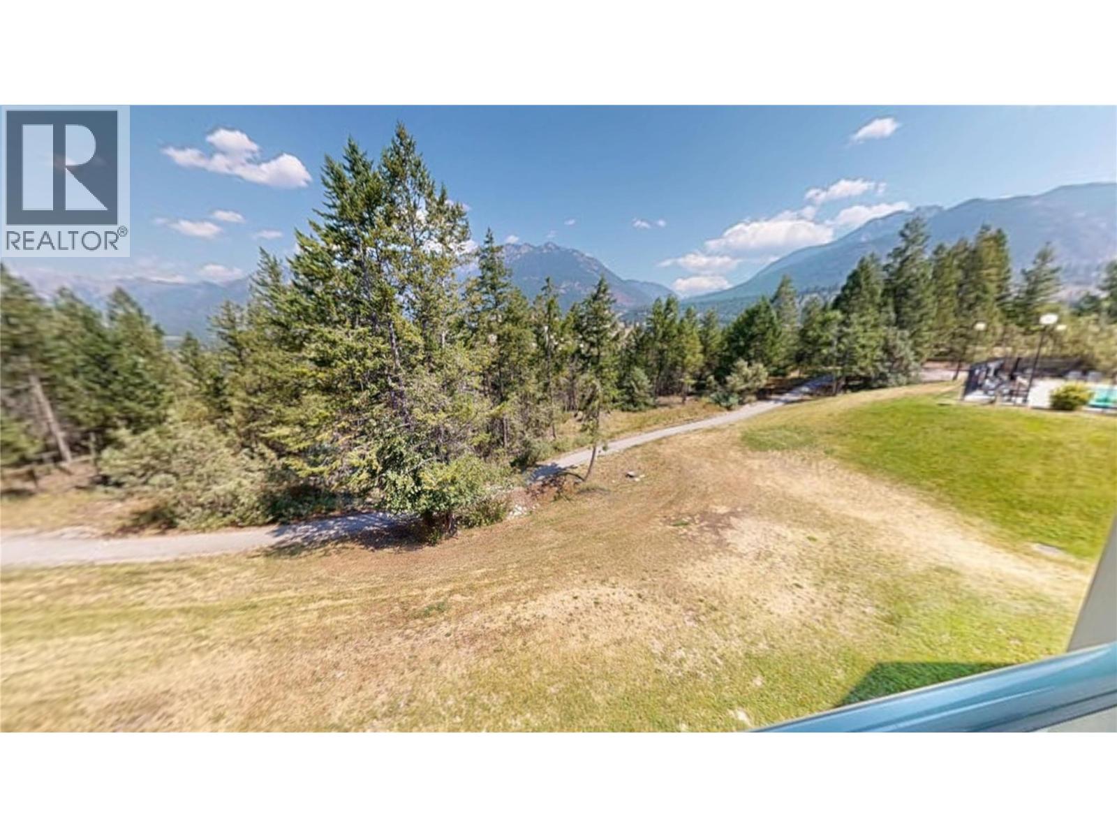 #204 4765 FORSTERS LANDING Road - 11