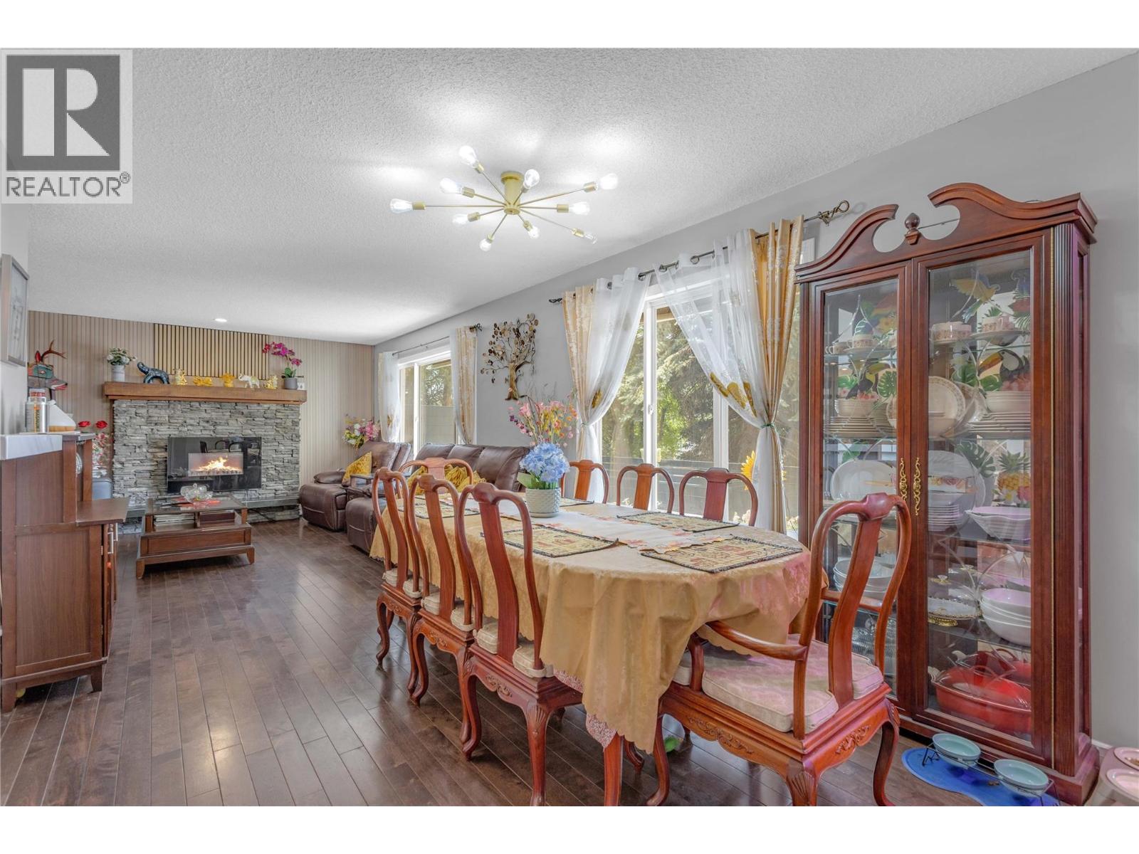 1 1675 Thayer Court, Kelowna