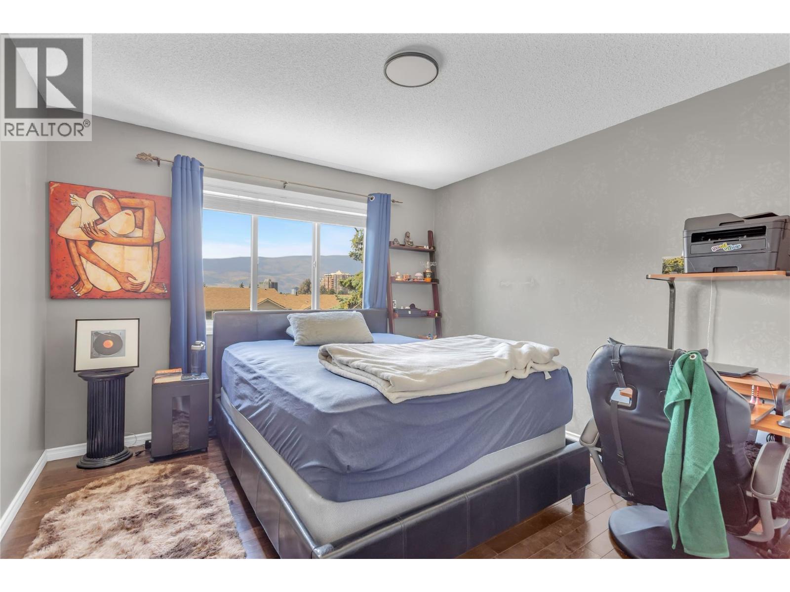 1 1675 Thayer Court, Kelowna