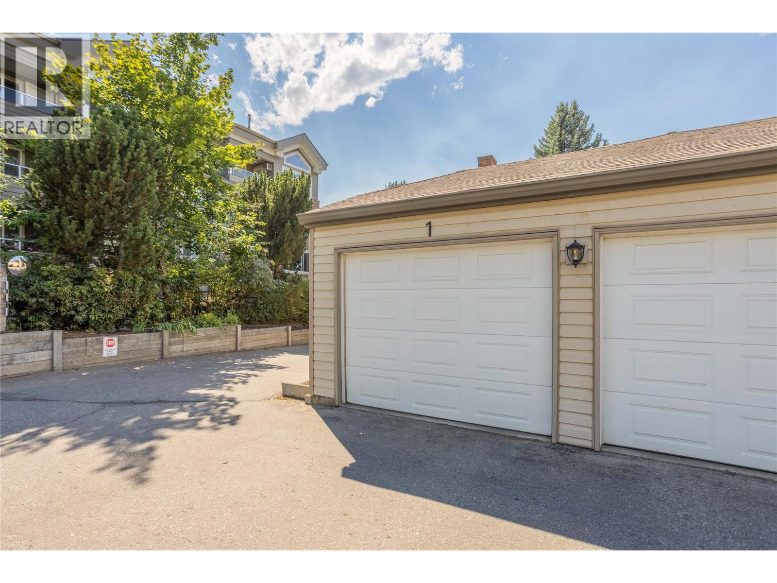 #1 1675 Thayer Court - 3