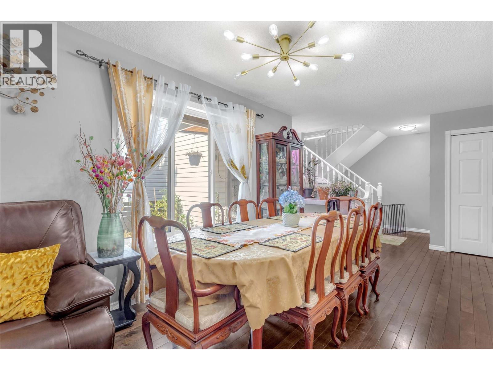 #1 1675 Thayer Court - 9