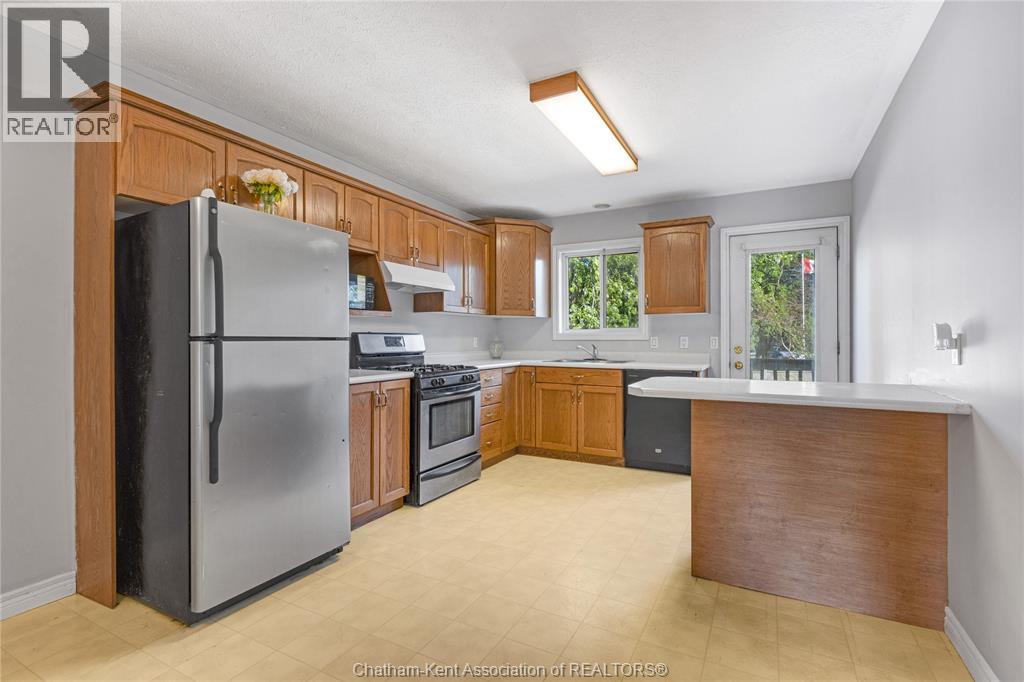 219 GREENFIELD LANE - Image 10