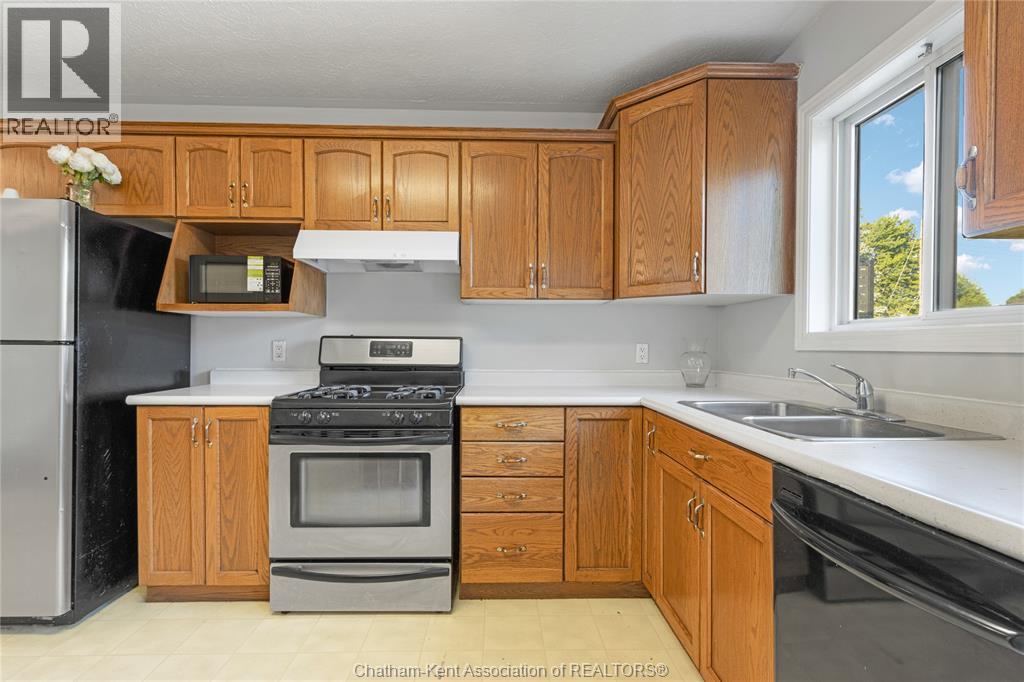 219 GREENFIELD LANE - 11