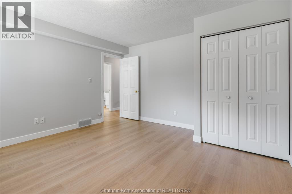 219 GREENFIELD LANE - 25