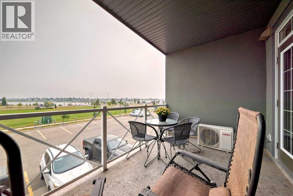 #211 1005A Westmount Drive - Image 19
