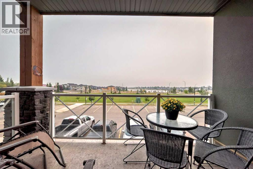#211 1005A Westmount Drive - 17