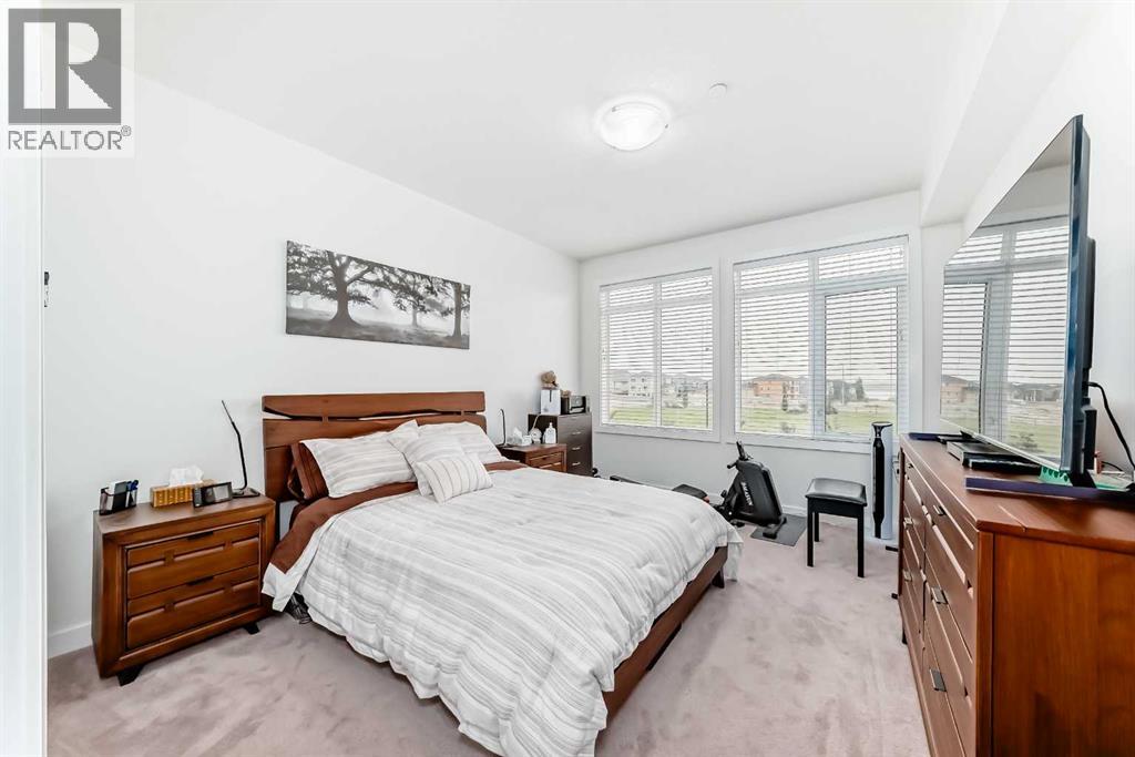 #211 1005A Westmount Drive - Image 23