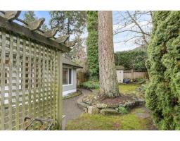 15560 36b Avenue, Surrey, BC V3Z0H1 Photo 31