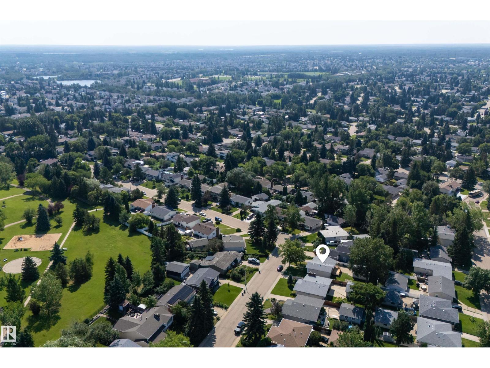 59 GRANVILLE CR - 52