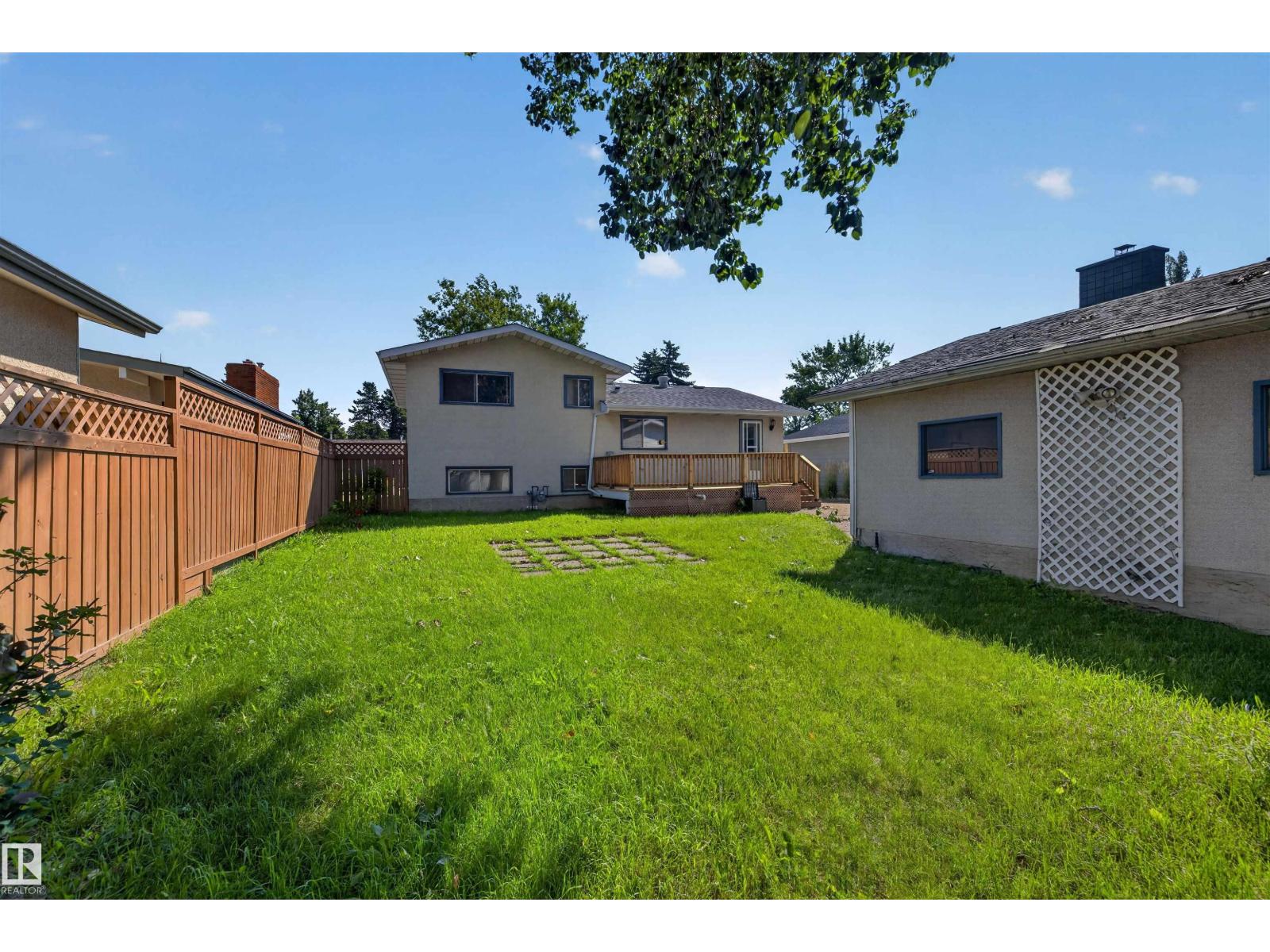 59 GRANVILLE CR - 42