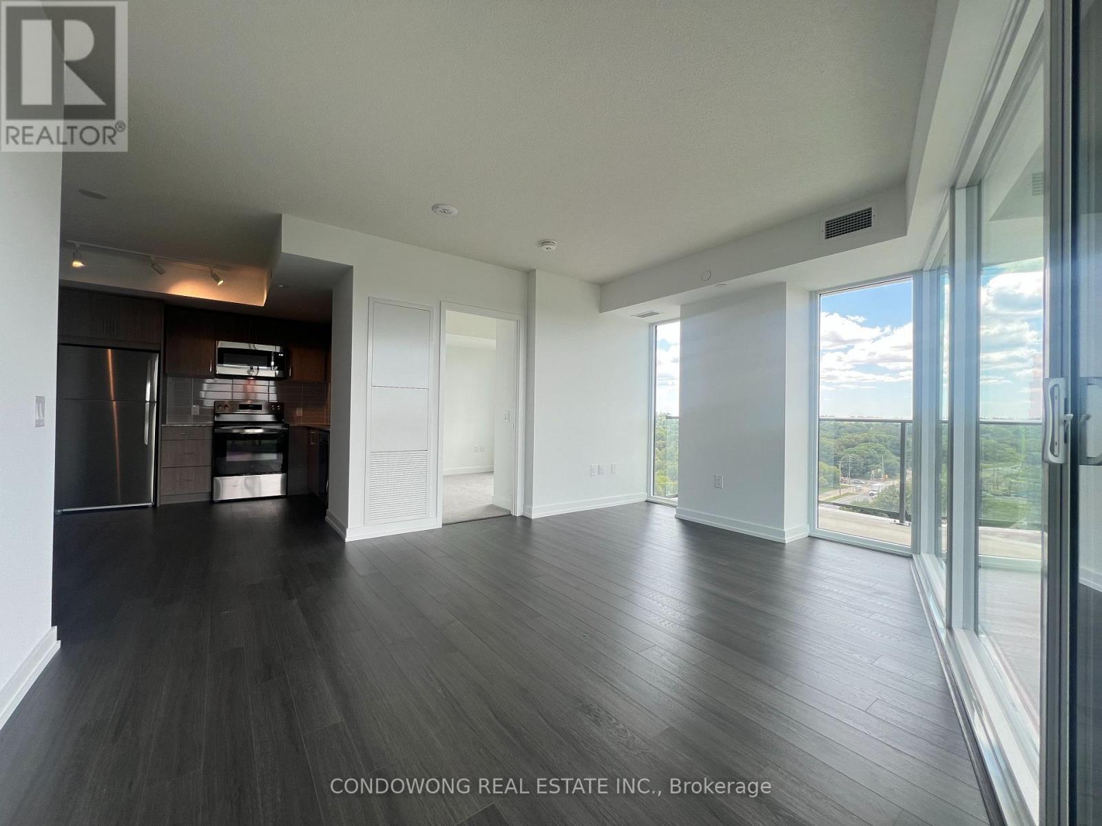 Photo of 4010 Eglinton Avenue