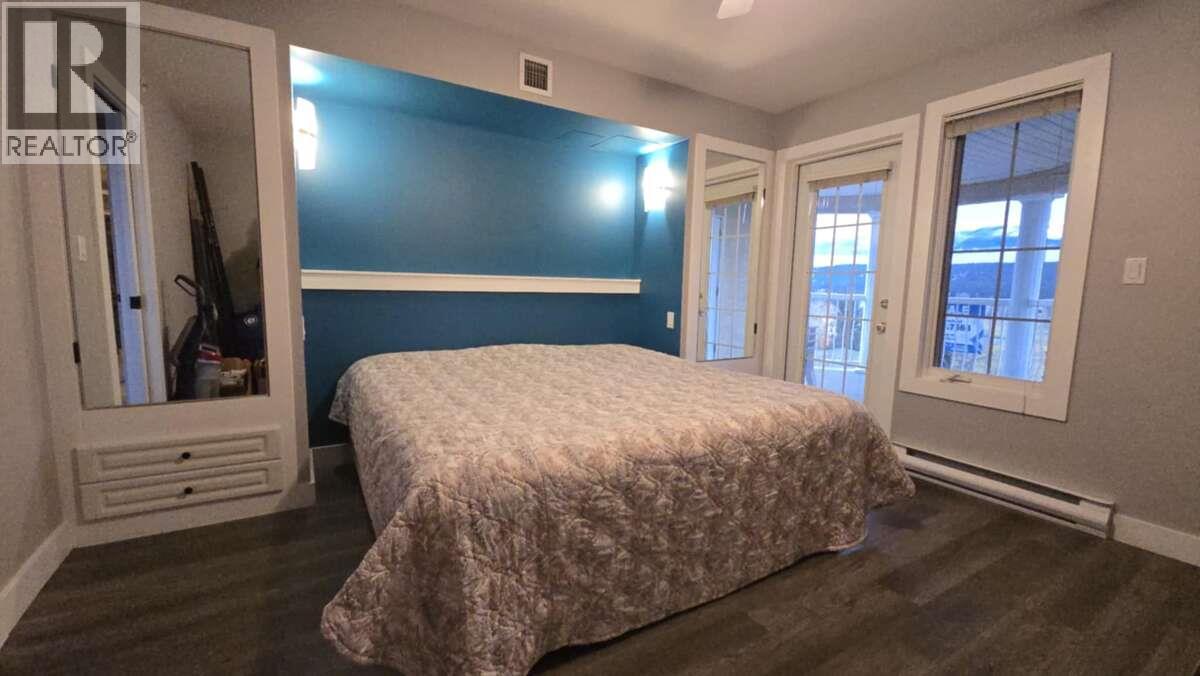 #4013A 5052 Riverview Road - 17