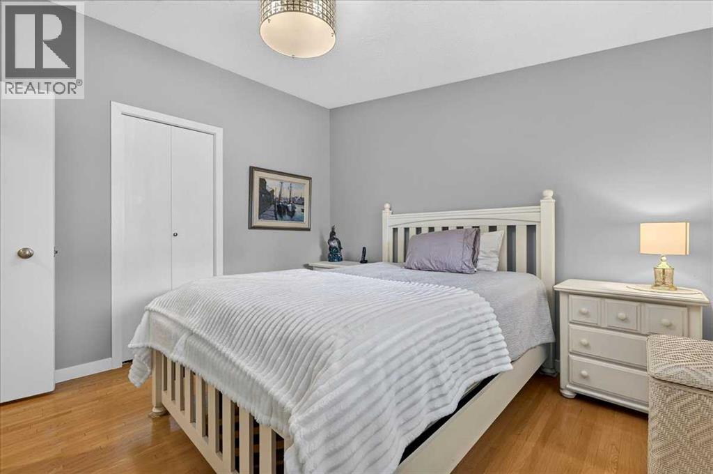 1123 48 Avenue NW - Image 21