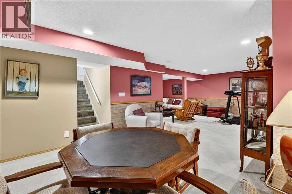 1123 48 Avenue NW - Image 30