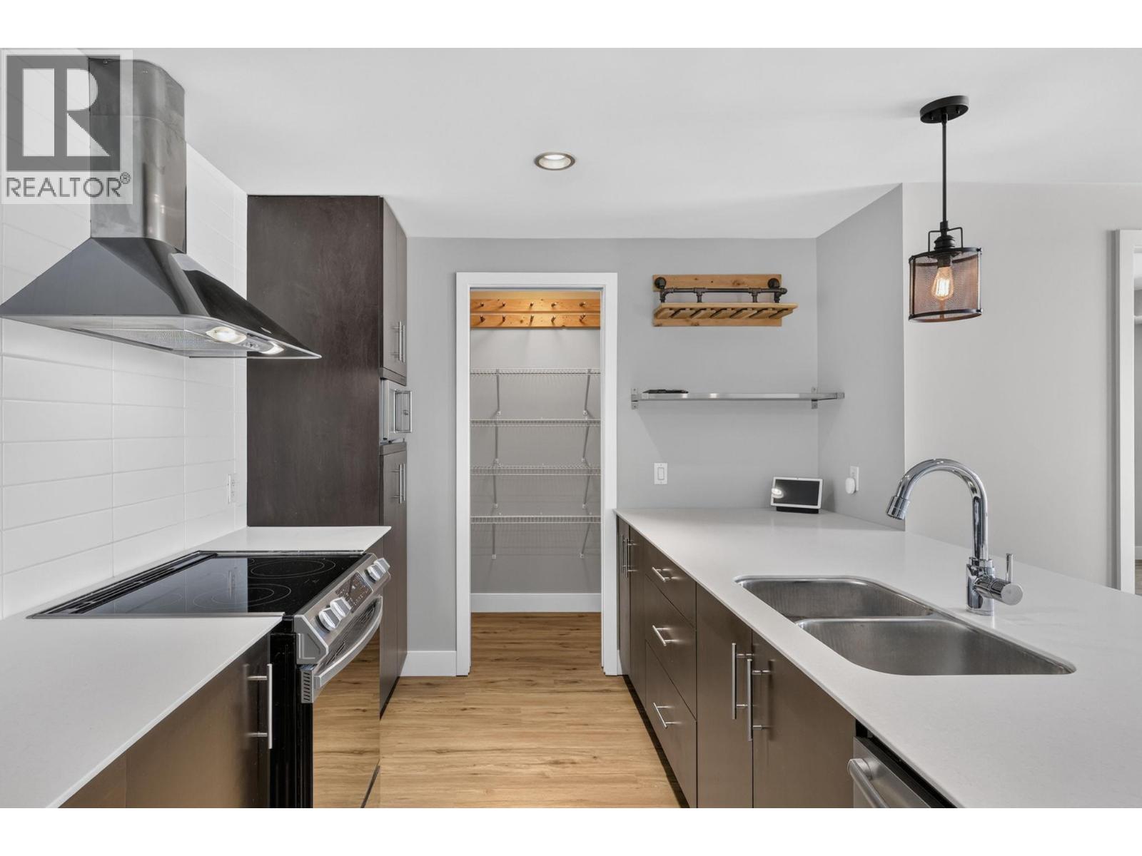 #1407 2040 Springfield Road - 13