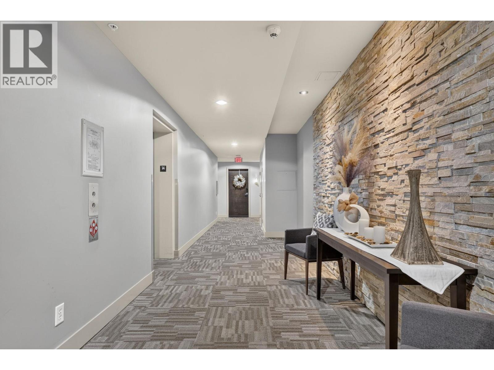 #1407 2040 Springfield Road - 37