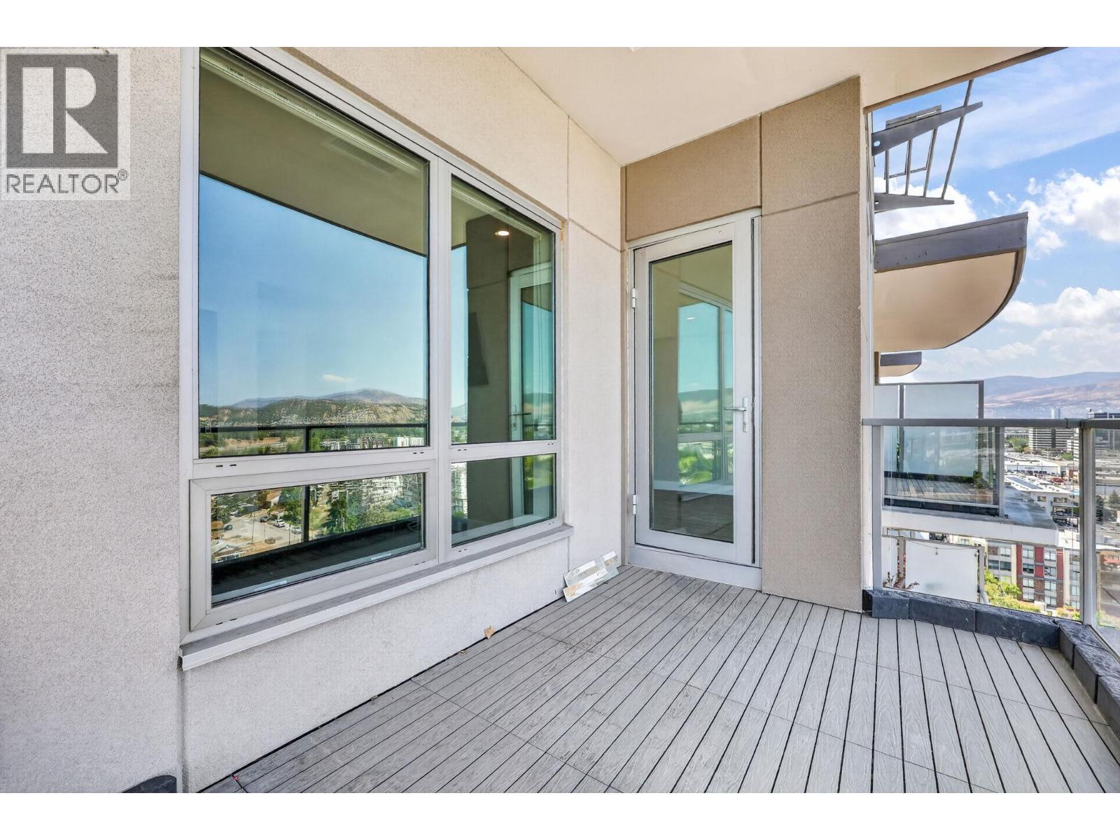 #1407 2040 Springfield Road - 19
