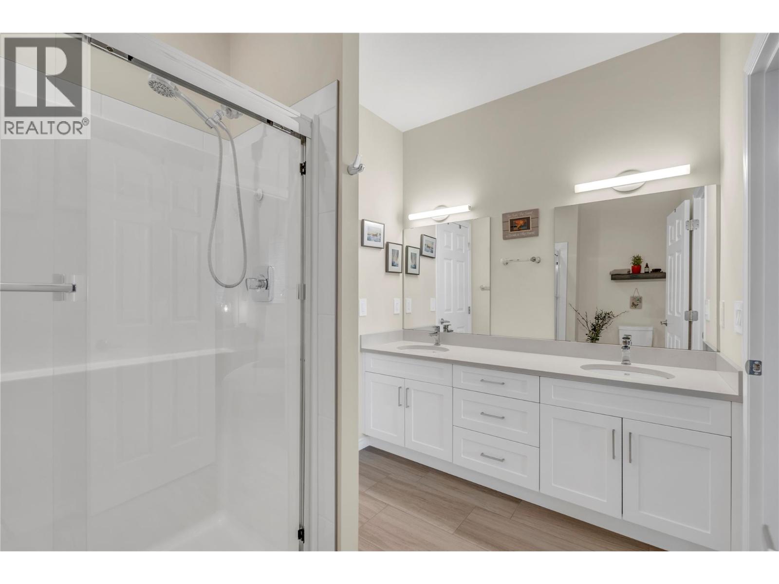 3362 Skaha Lake Road Unit# 1102, Penticton