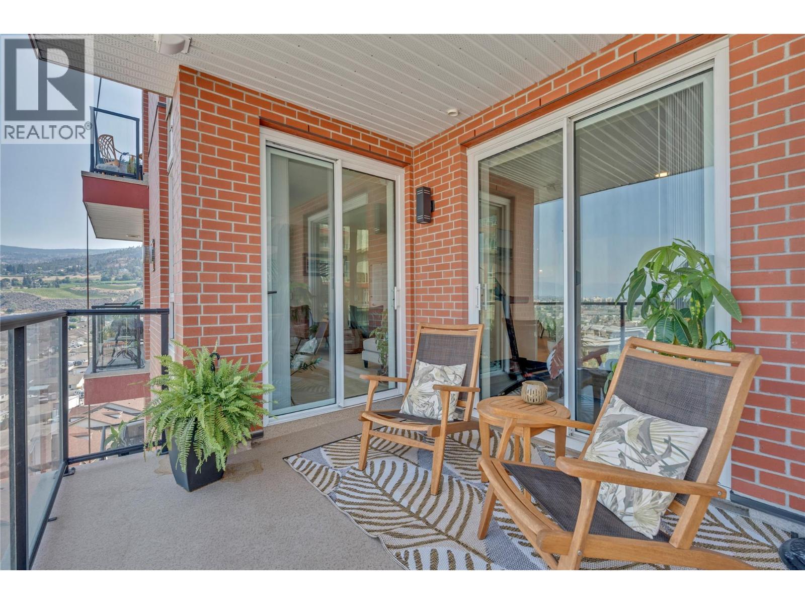 #1102 3362 Skaha Lake Road - 26