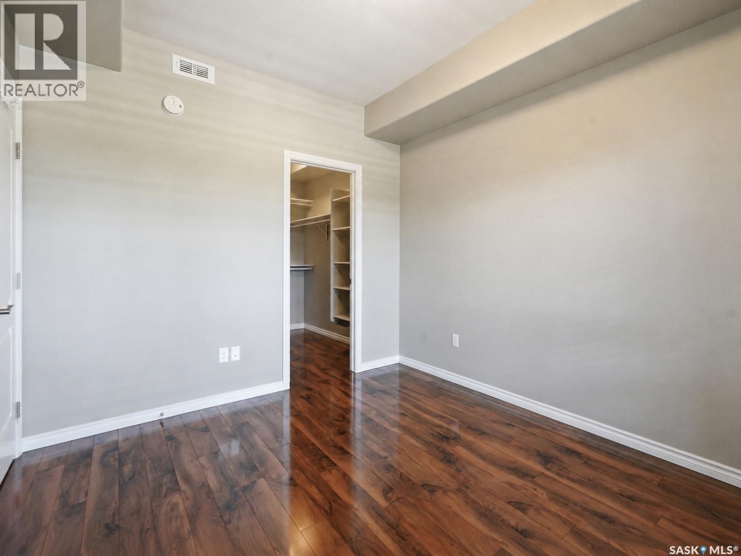 #231 2710 Main STREET - 12
