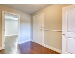 13095 65a Avenue, Surrey, BC V3W8P7 Photo 24