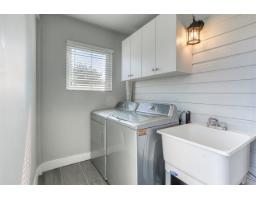 13095 65a Avenue, Surrey, BC V3W8P7 Photo 18