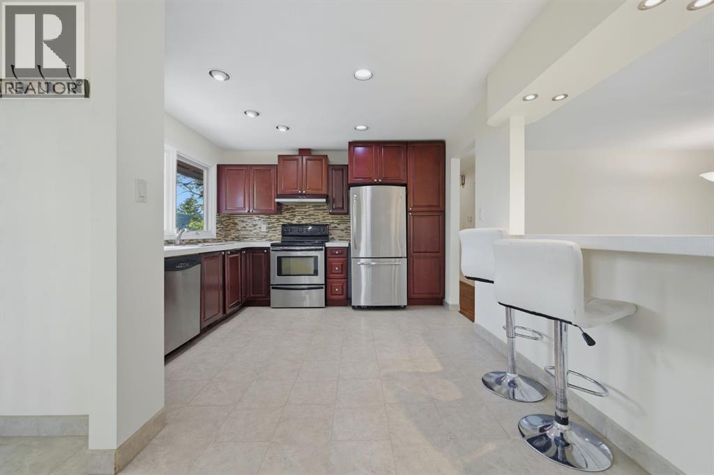 248 Parkland Crescent SE - Image 8