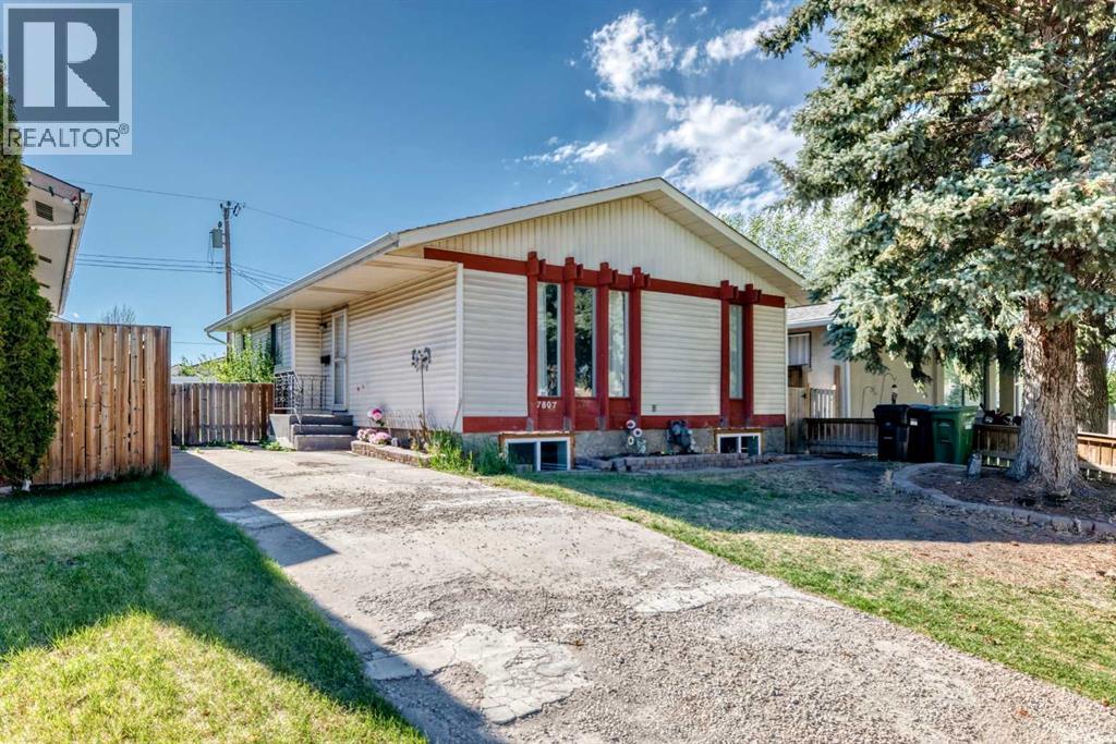 7807 20A Street SE, Ogden, Calgary photo 1