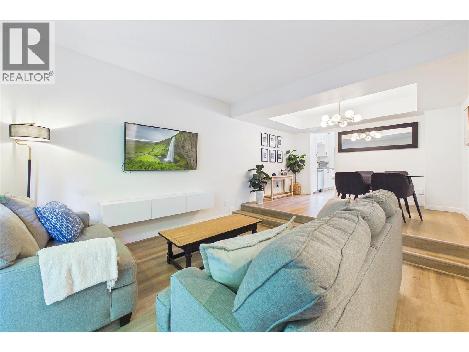 #162 1995 Burtch Road - 24