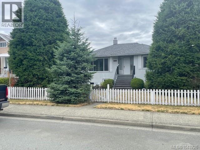 2684 5th Ave