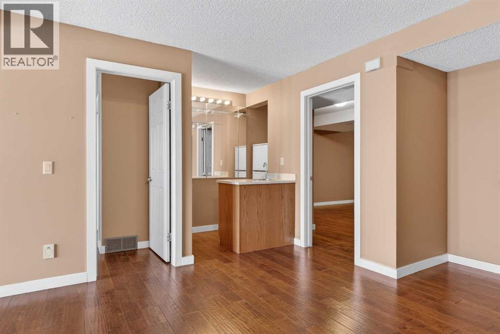 96 Norquay Heights NW - 38