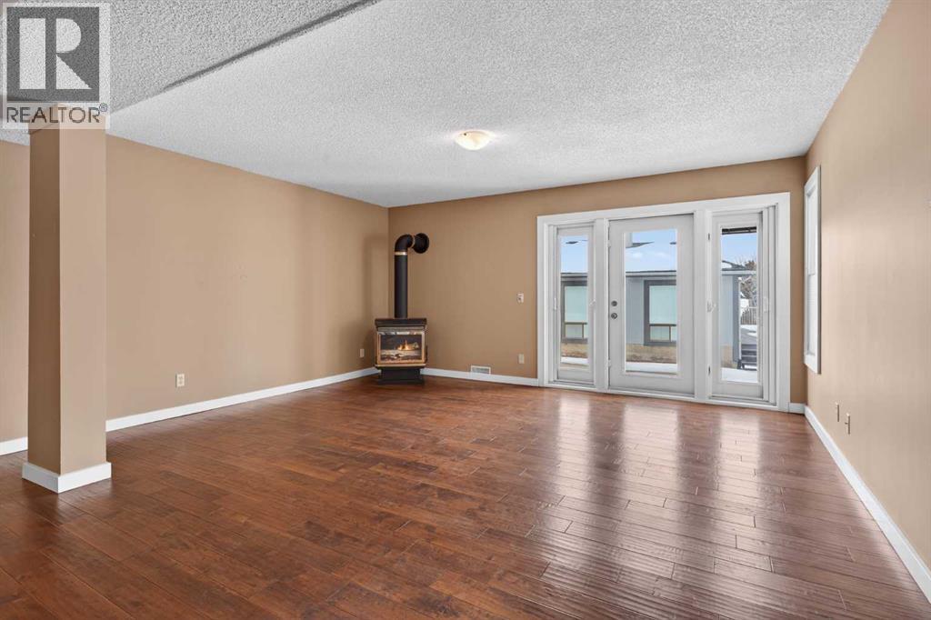 96 Norquay Heights NW - 34