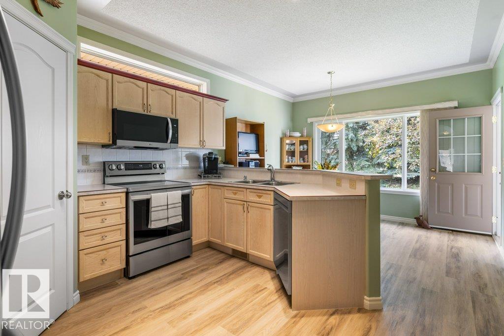 #27 170 KINGSWOOD BV, Kingswood, St. Albert photo 4