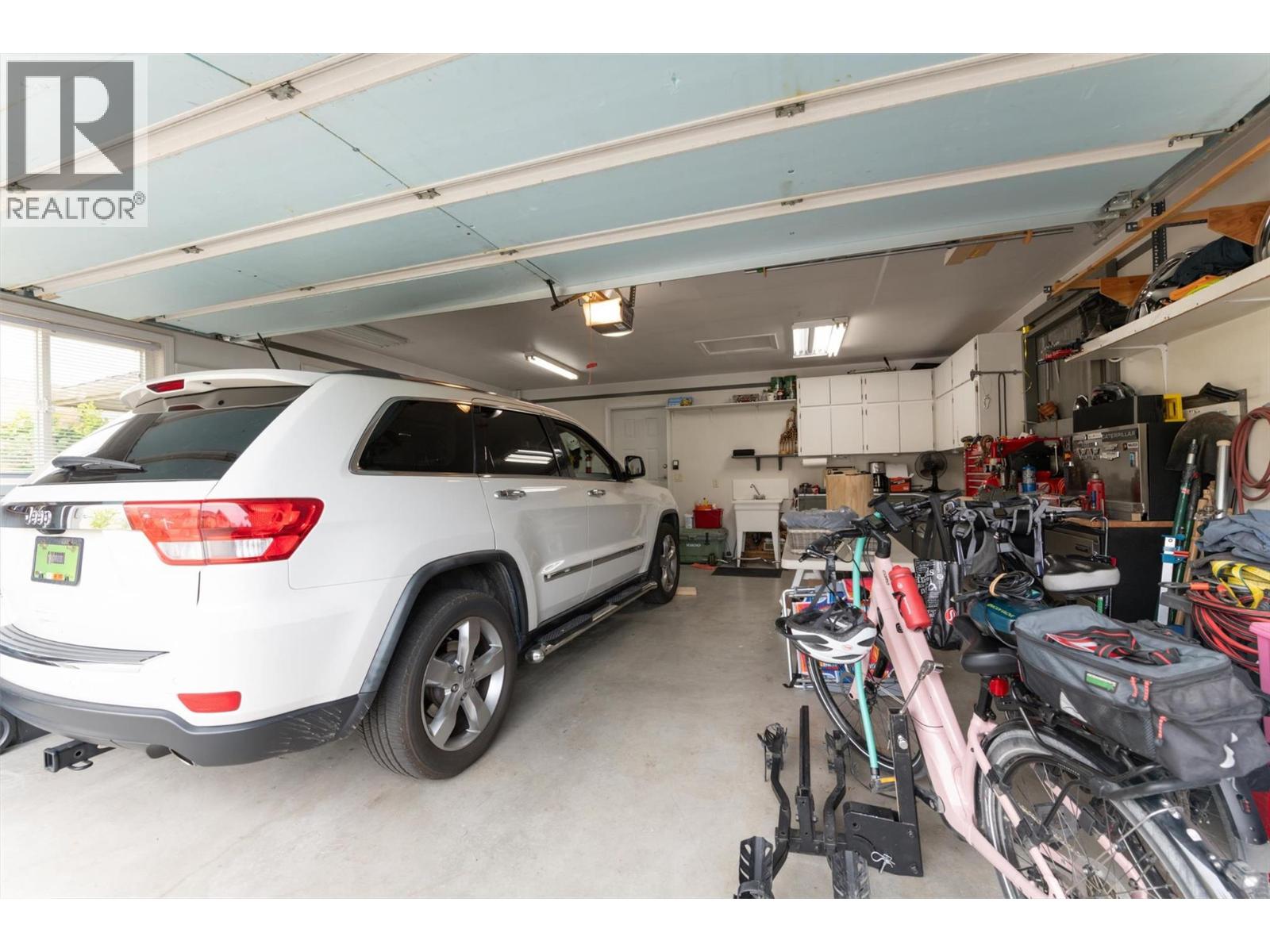  5205 Sandhills Drive, Kelowna