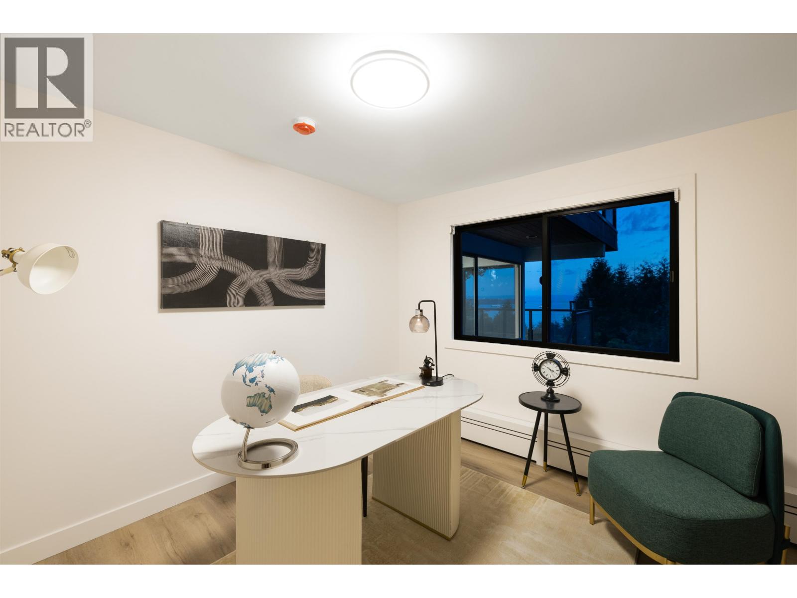 2235 CHAIRLIFT ROAD, West Vancouver