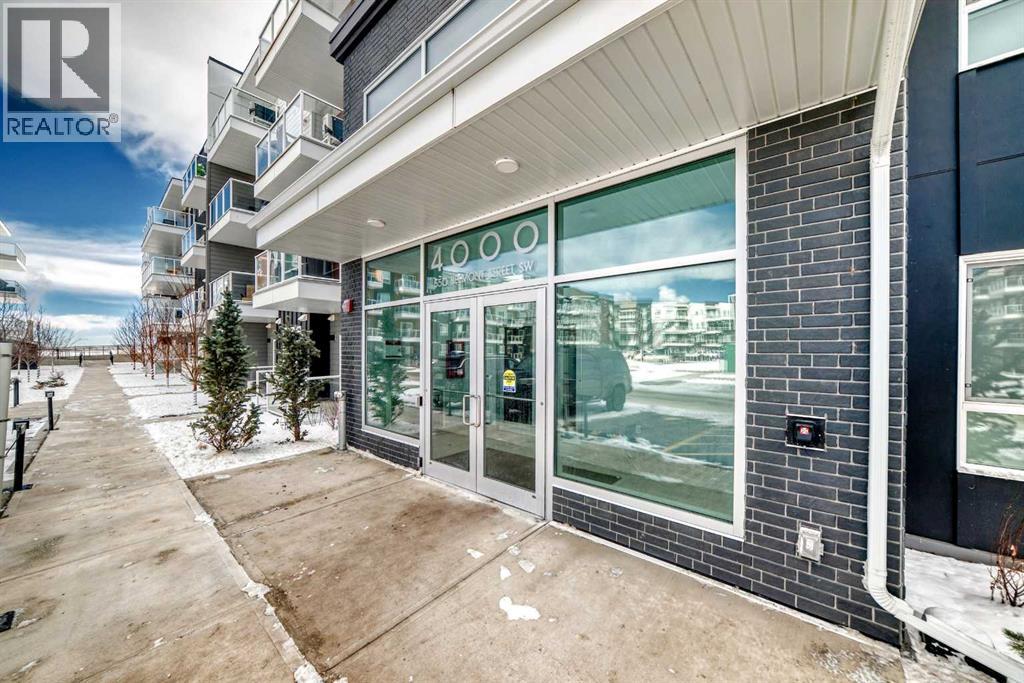 #4414 550 Belmont Street SW - 3
