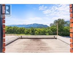616 Third Street W, Revelstoke, BC V1E0B4 Photo 49