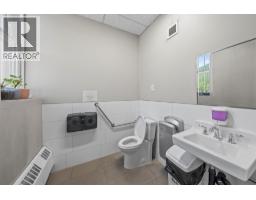 616 Third Street W, Revelstoke, BC V1E0B4 Photo 53
