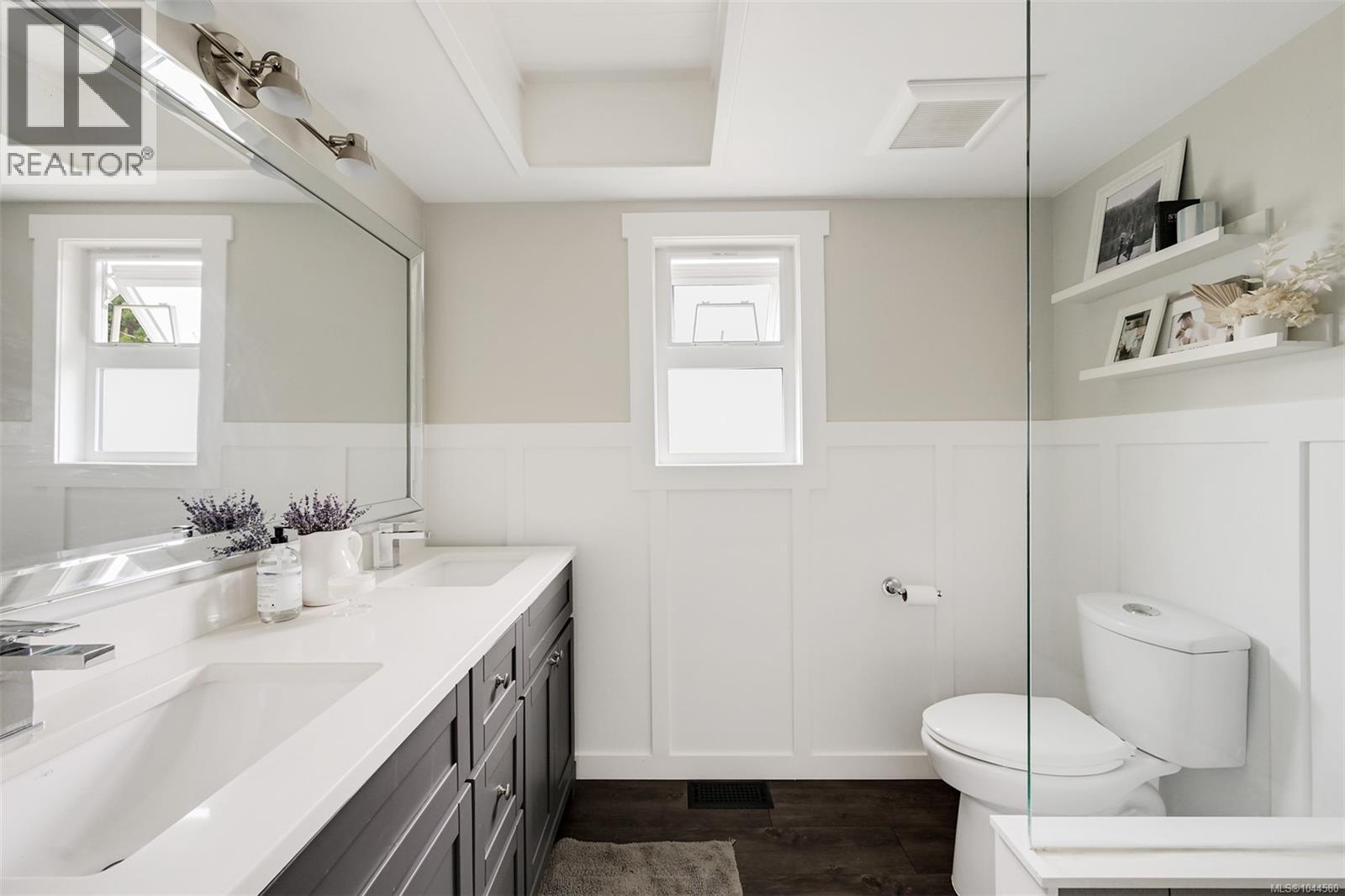  3128 Quadra Street, Victoria