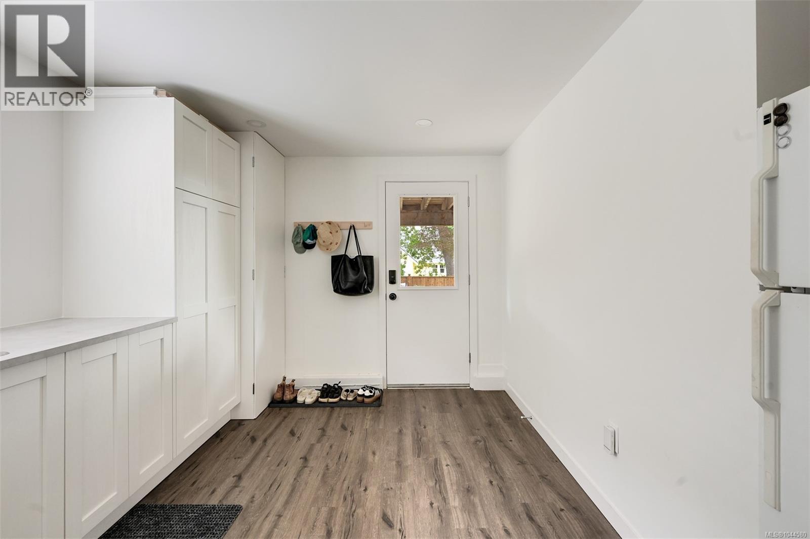  3128 Quadra Street, Victoria