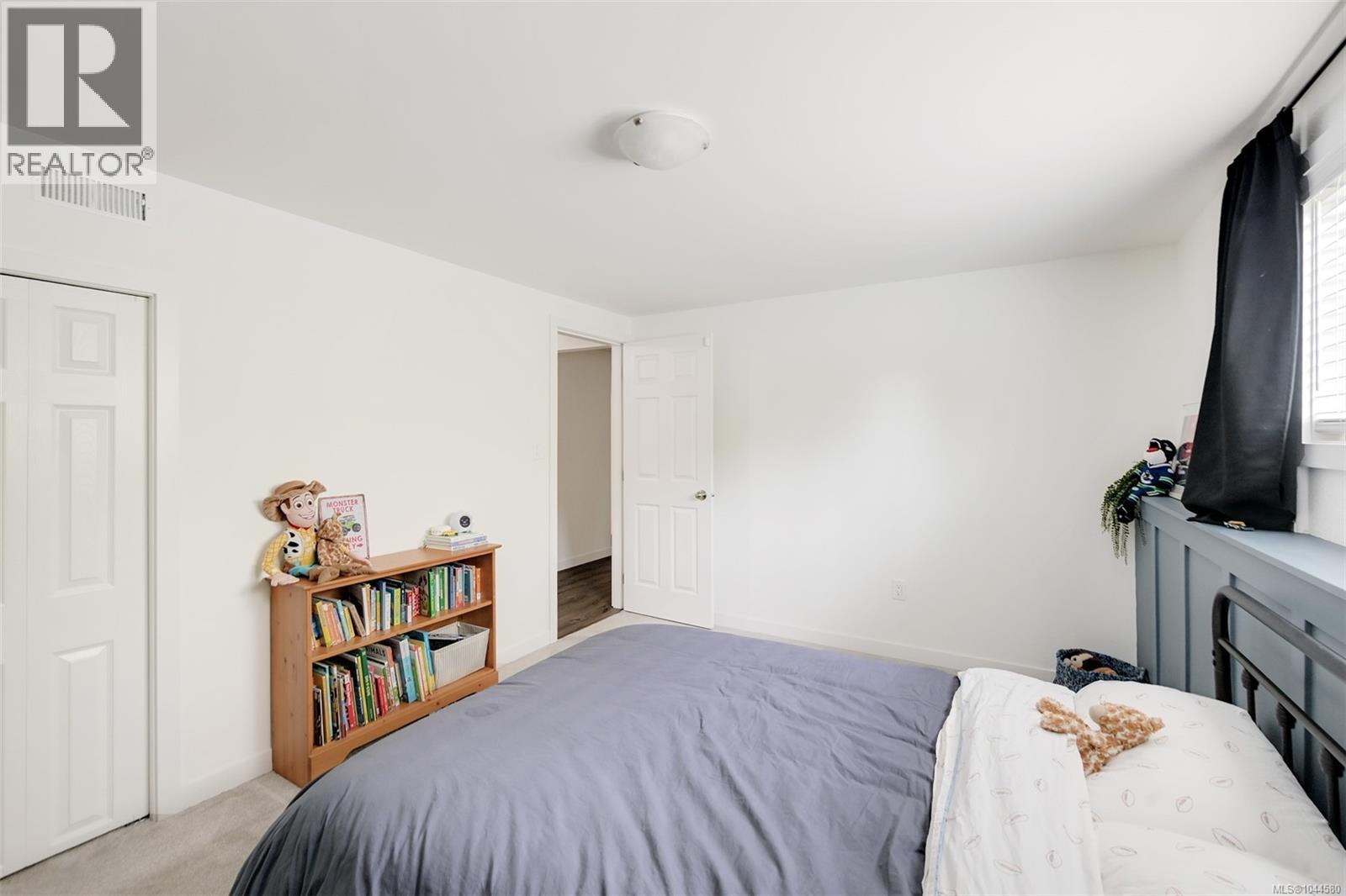  3128 Quadra Street, Victoria
